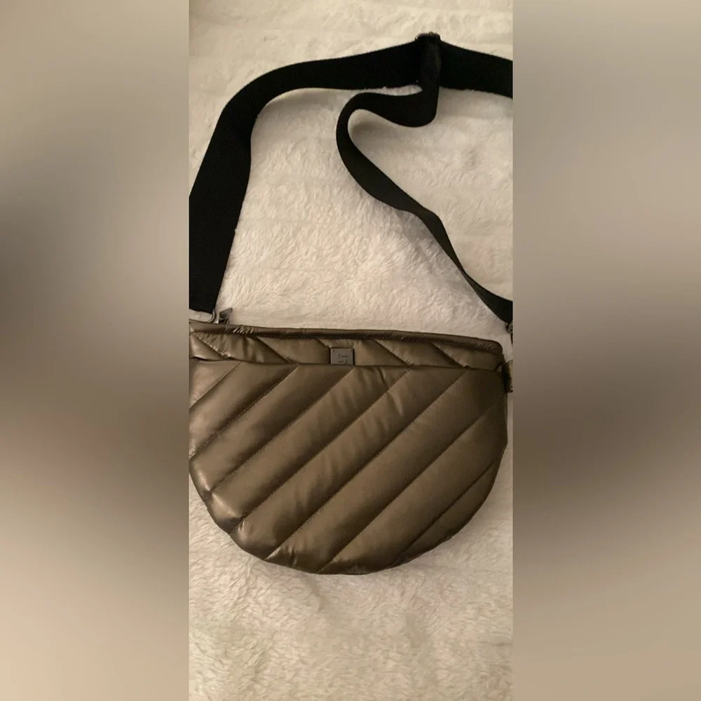 NWOT THINK ROYLAN Quilted FREEBIRD Convertible Crossbody Rare Bronze gorgeous!